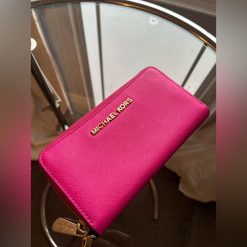 Michael Kors wallet